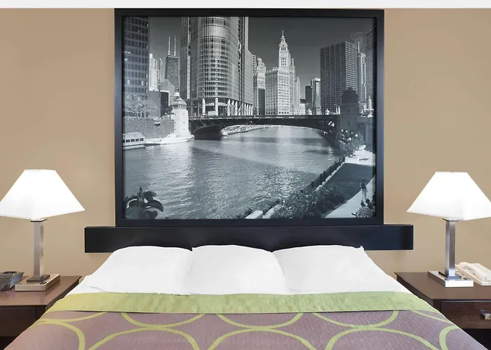 Super 8 By Wyndham Morton Grove/Chicago Hotel
