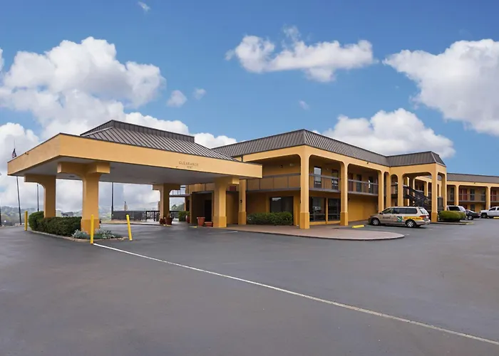 Quality Inn Airport - Southeast Irondale