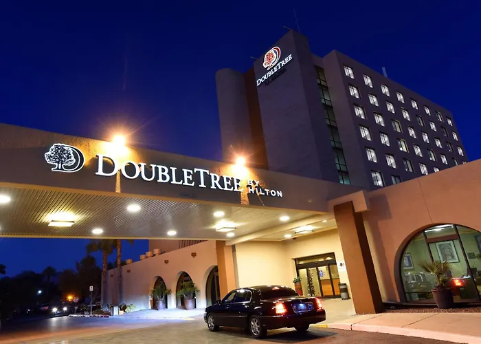Hotel Doubletree By Hilton Tucson-Reid Park
