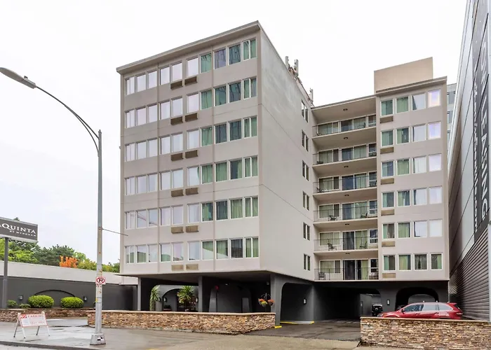 Hotel La Quinta By Wyndham Seattle Downtown