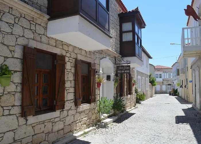 Avcihan Tas Ev Hotel Alaçatı