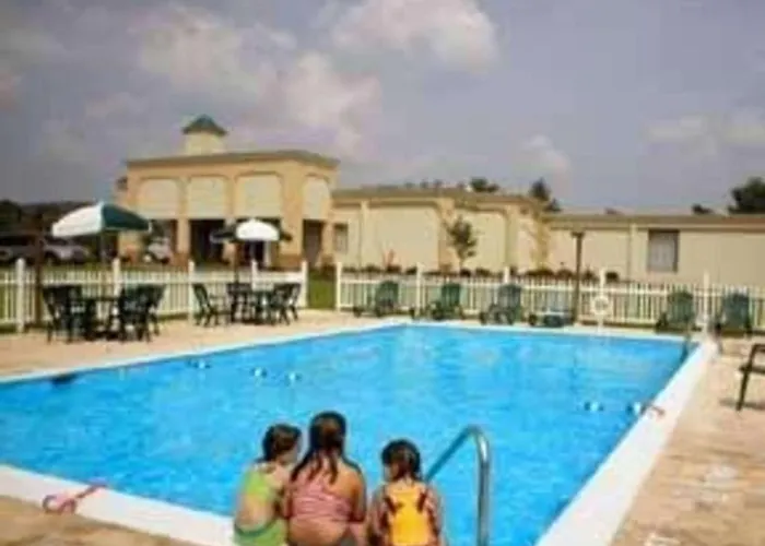 Quality Inn & Suites Danville