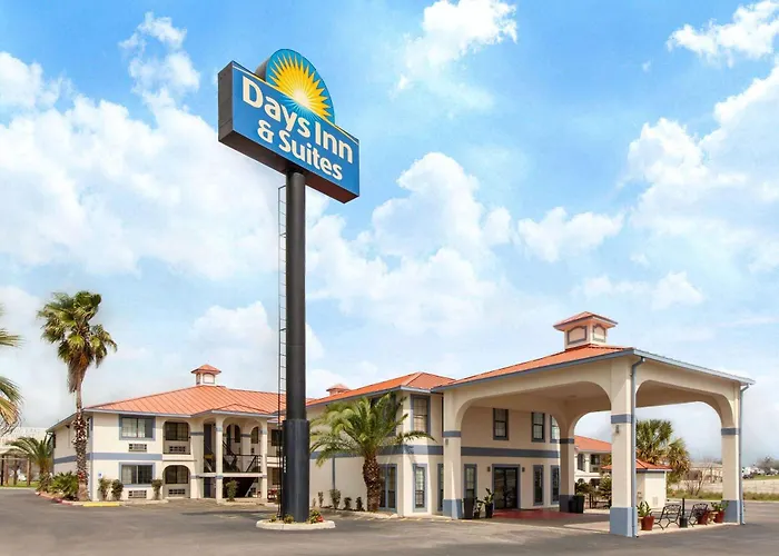 Days Inn & Suites By Wyndham Braunig Lake Elmendorf