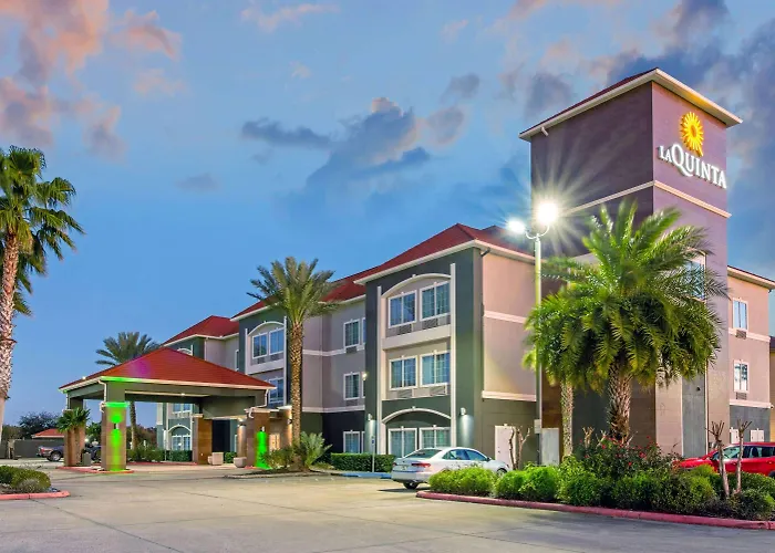 La Quinta By Wyndham Winnie