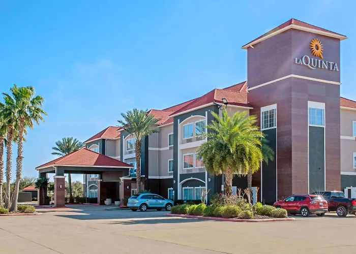 La Quinta By Wyndham Winnie