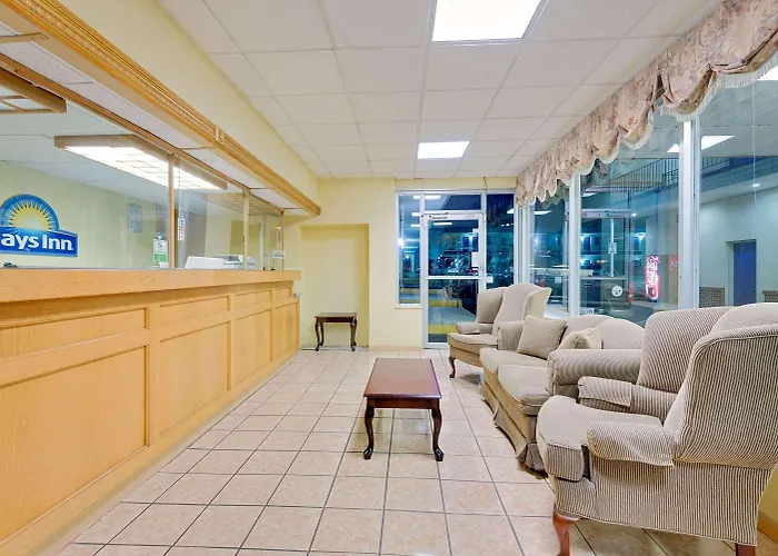 Days Inn By Wyndham Waynesboro