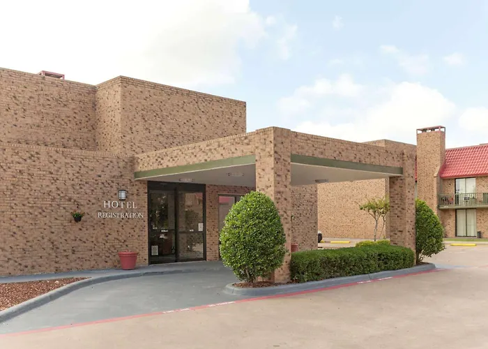 Hawthorn Extended Stay By Wyndham Richardson