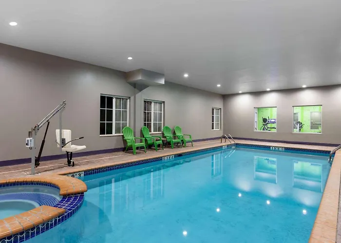 La Quinta By Wyndham Huntsville Airport Madison