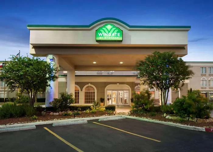 Hotel Wingate By Wyndham San Marcos