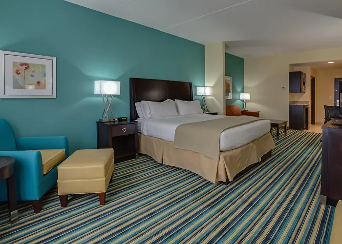 Holiday Inn Express Hotel & Suites Orlando East-Ucf Area By Ihg Alafaya