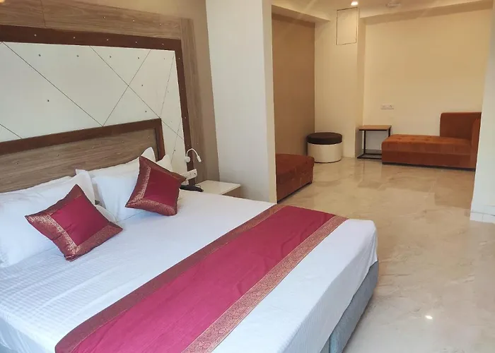 Hotel Xenia Varanasi