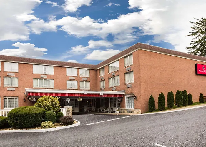 Ramada By Wyndham Ligonier Hotel