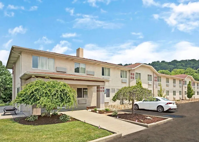 Super 8 By Wyndham Canonsburg/Pittsburgh Area