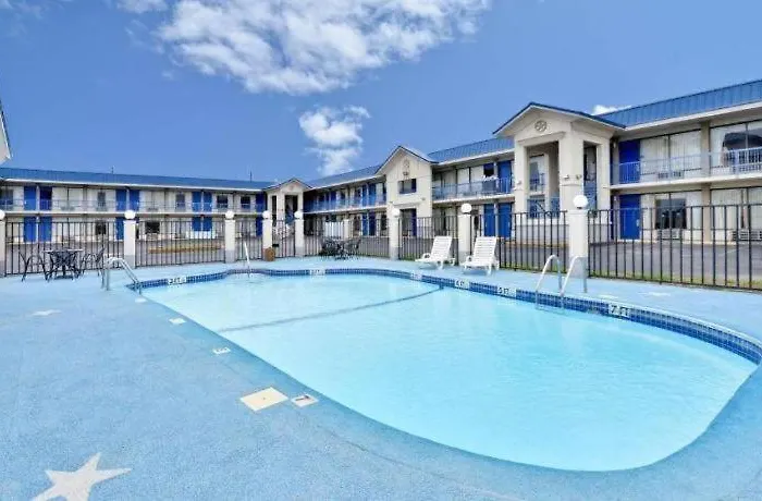 Americas Best Value Inn Hillsboro