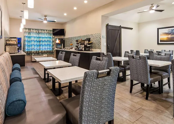Best Western Mayport Inn And Suites Atlantic Beach