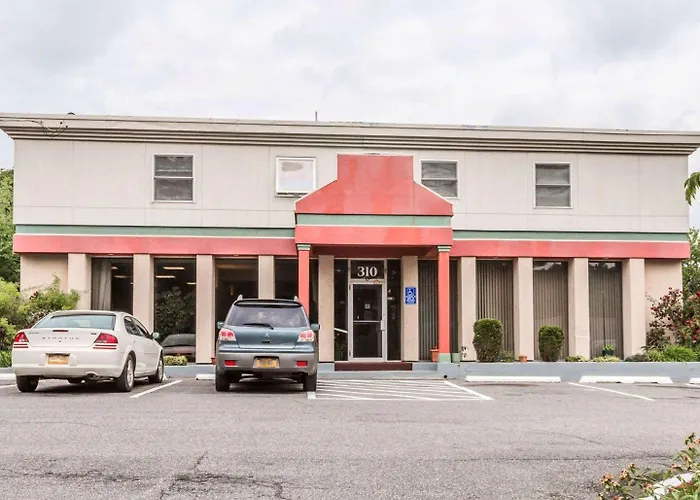 Econo Lodge Stewart International Airport New Windsor