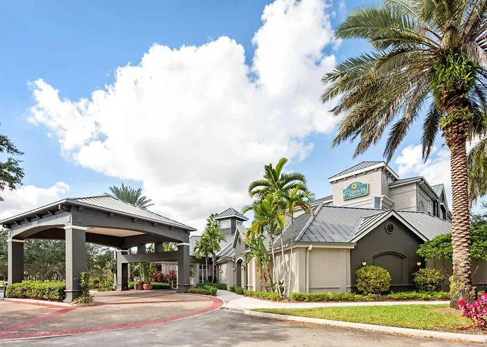 La Quinta By Wyndham Ft. Lauderdale Plantation Hotel
