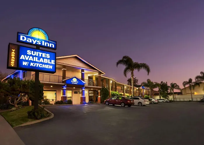 Days Inn & Suites Sdsu - La Mesa - San Diego