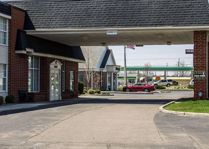 Quality Inn & Suites Mansfield