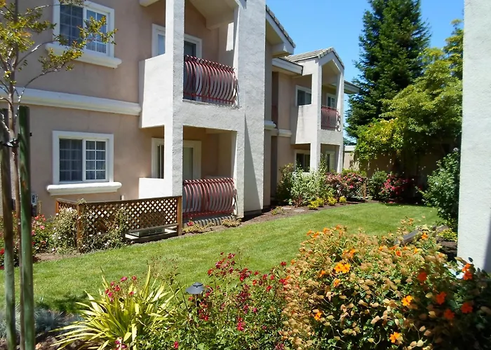 Grand Hotel Sunnyvale