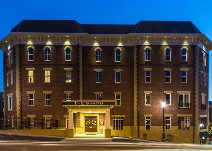 The Mount Vernon Grand Hotel