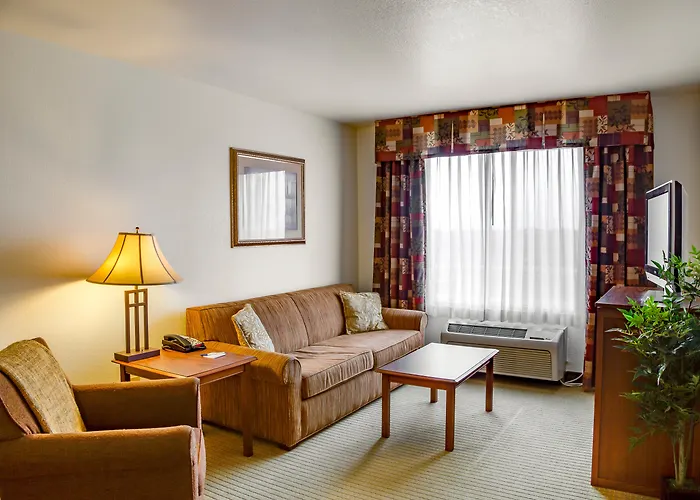 Holiday Inn Express & Suites Jacksonville By Ihg South Jacksonville