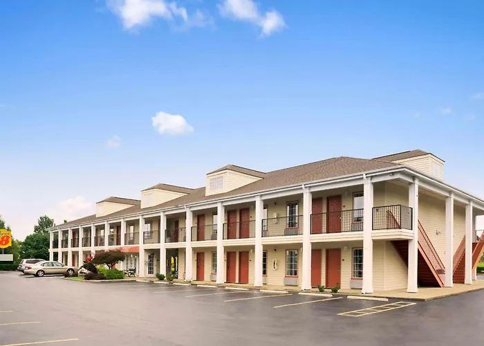 Super 8 By Wyndham Garner/Clayton/Raleigh Motel