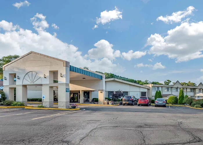Quality Inn & Suites Vestal Binghamton Near University
