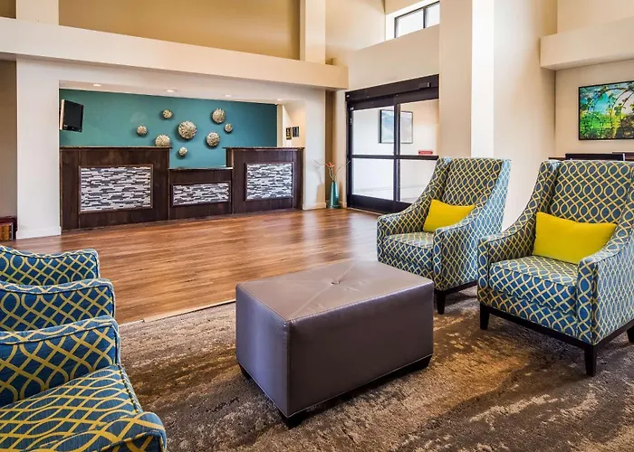 Best Western Plus Yadkin Valley Inn & Suites Jonesville