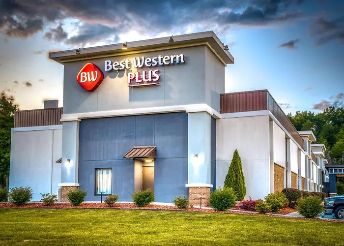 Best Western Plus Yadkin Valley Inn & Suites Jonesville