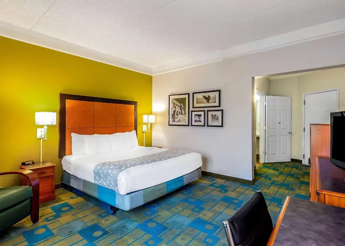 La Quinta Inn & Suites By Wyndham Fremont Silicon Valley