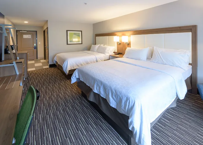 Holiday Inn Express & Suites Jamestown By Ihg