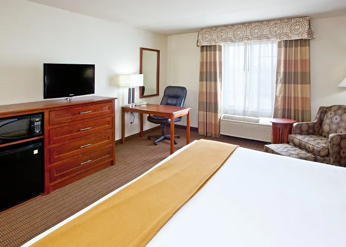 Holiday Inn Express Grand Rapids Southwest By Ihg Grandville