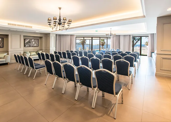 Doubletree By Hilton Malta Hotel St. Paul's Bay