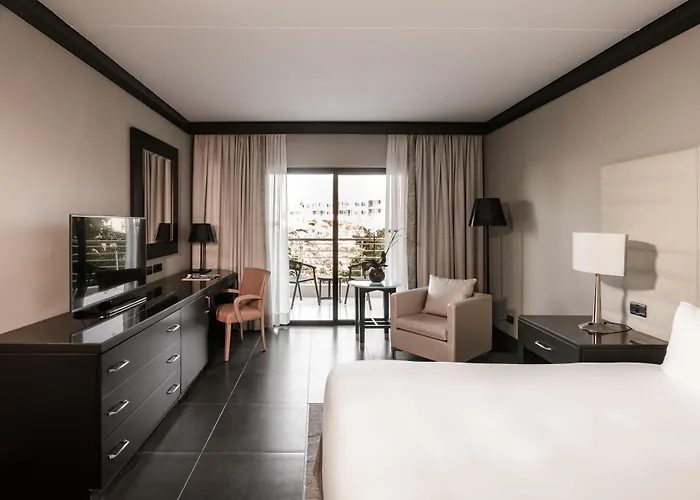 Intercontinental Malta By Ihg Hotel San Ġiljan