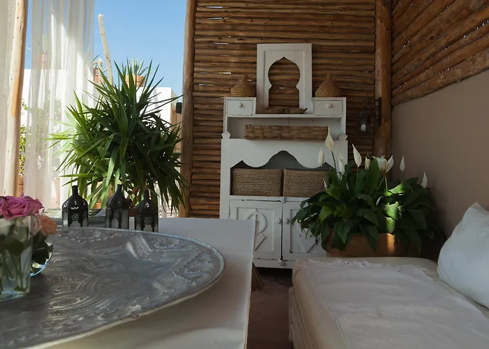 Riad Les Orangers D'alilia Marrakesh