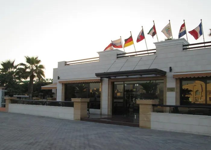 Lou'Lou'A Beach Resort Schardscha