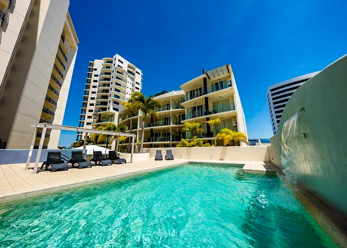 Jack And Newell Holiday Apartments Cairns