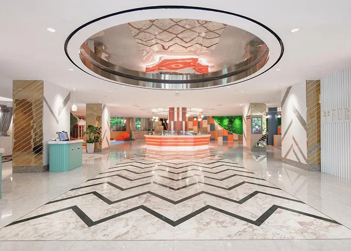 Furama Riverfront Singapur