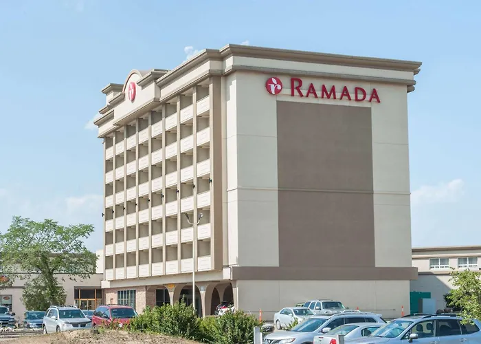 Ramada By Wyndham Edmonton South Hotel