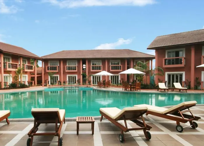 The Golden Crown Hotel Colva