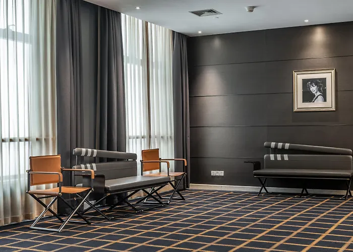 Crowne Plaza Shanghai By Ihg