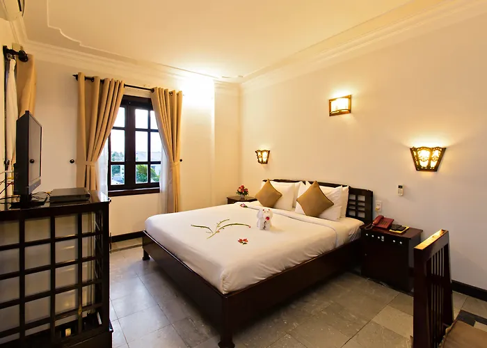 Lantern Boutique Hoi An Hotel