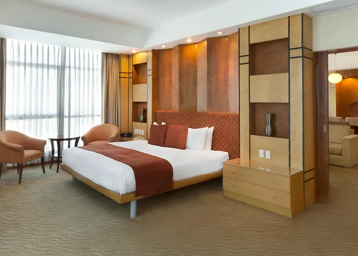 Crowne Plaza Manila Galleria By Ihg Pasig City