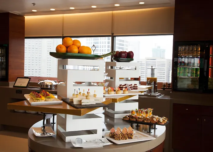 Holiday Inn & Suites Makati By Ihg Makati City