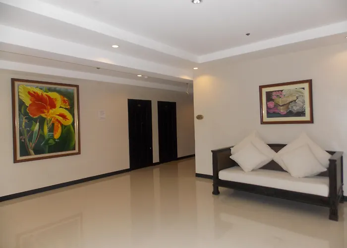 Main Hotel & Suites Cebu