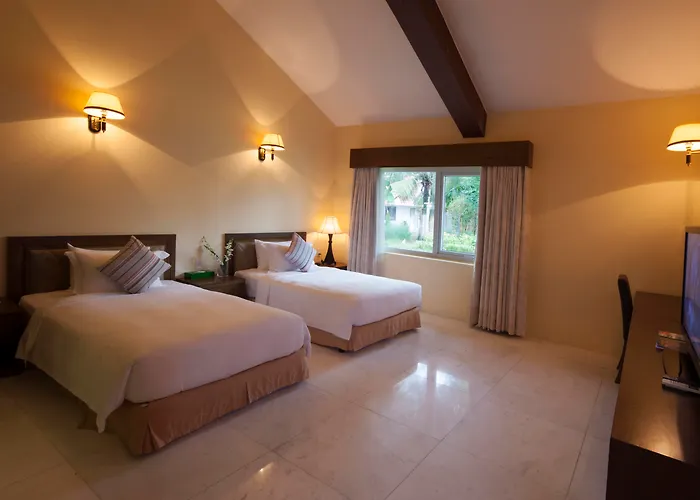 Famiana Resort & Spa - Breakfast Is Served As Brunch 6Am30 To 1Pm Phú Quốc