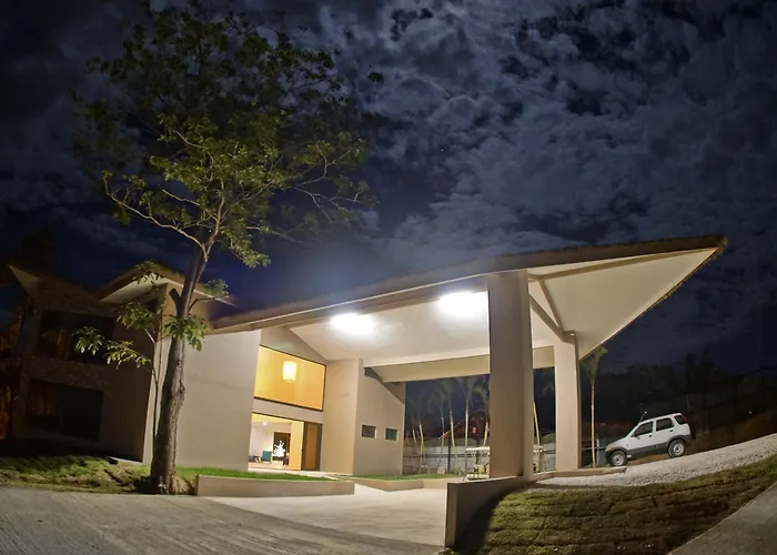 Nammbu Beach Front Bungalows Samara