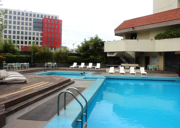 The Heritage Hotel Manila Pasay