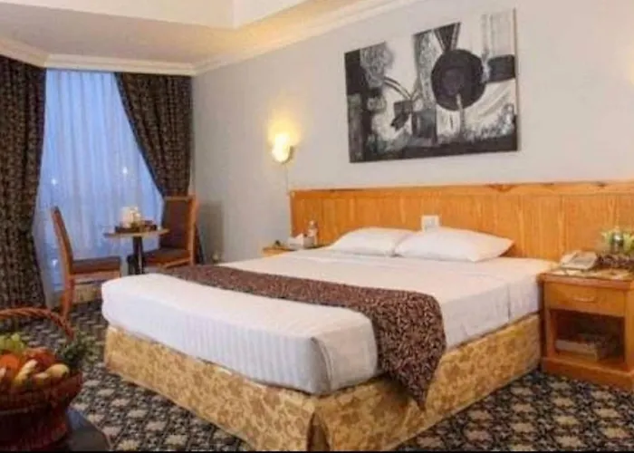Phoenicia Tower Hotel And Spa Manamah